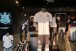 Novas camisas do Corinthians fazem loja da Arena bater recorde de vendas; preta  preferncia
