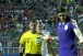Pedras e garrafas paralisam jogo do Corinthians por cerca de 13 minutos na Venezuela
