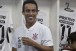 Corinthians marca reunio e abre conversas para renovar com Jadson