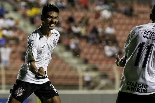 Fabricio Oya, por ora,  o artilheiro do Corinthians na Copinha-2019 com dois gols