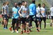 Treino do Corinthians tem trabalho de finaliza��o e animado rach�o; Gustavo fora outra vez