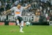 Aos 20 anos, Janderson faz sua estreia com a camisa do Corinthians e deixa boa impress�o