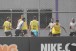 Quarteto do Corinthians realiza treino intenso com bola e fica perto de retorno