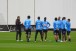Indica��o do titular da lateral direita e rach�o animado: o treino do Corinthians desta quinta