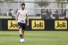 Bruno M�ndez v� com responsabilidade nova chance pelo Corinthians e comemora jogar ao lado de Gil