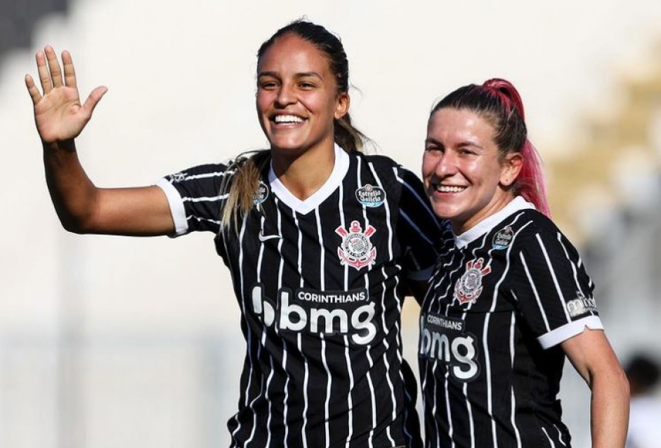 No Corinthians desde 2016, Gabi Nunes e Cacau ainda não tiveram renovações anunciadas; Andressinha, Suellen e Maiara são outras três que não têm futuro definido no clube