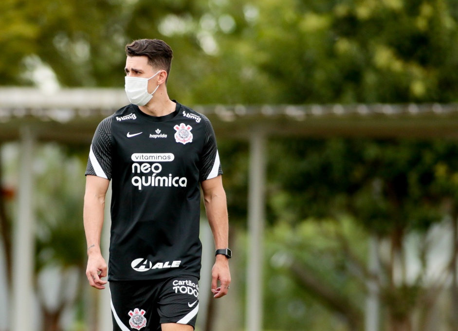 Danilo Avelar deve deixar o Corinthians em 2022