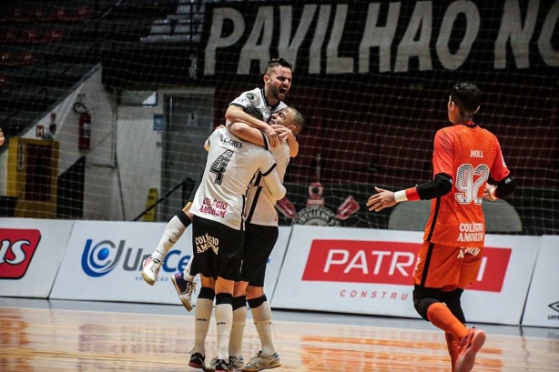 Corinthians se classificou para o mata-mata da Liga Nacional de Futsal