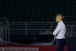 Press�o por sa�da de Sylvinho do Corinthians chega ao Parque S�o Jorge; CT tenta manter bolha