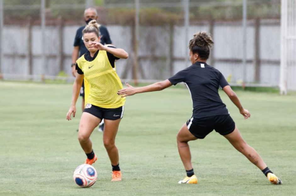 Tamires e Ingryd no último dia de preparação antes da primeira final do Paulistão Feminino 2021 contra o São Paulo