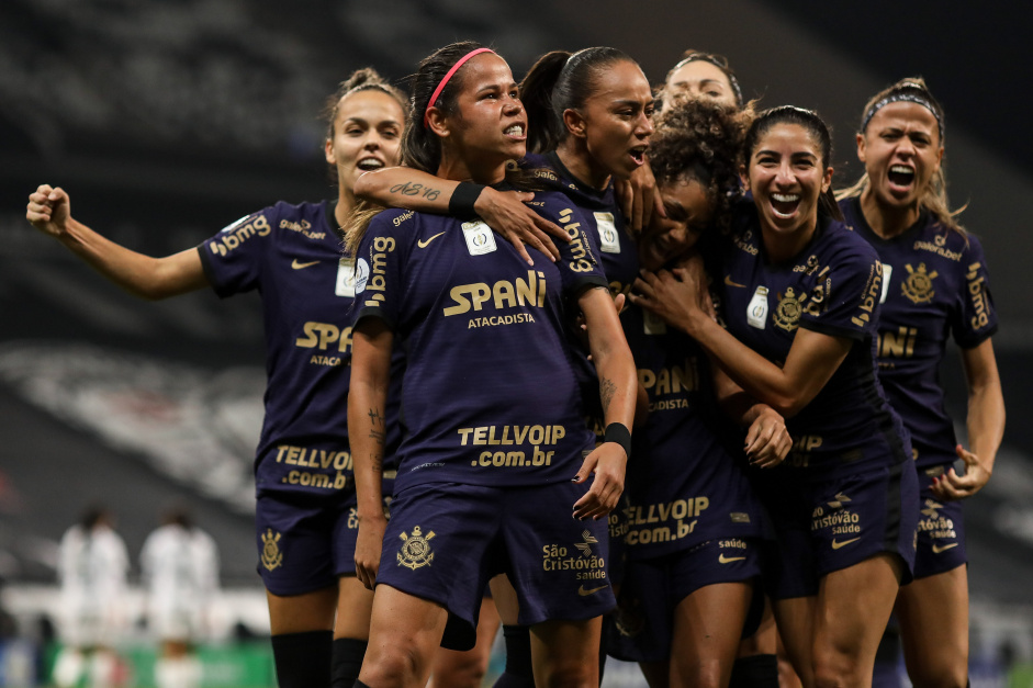 Corinthians e São Paulo decidem o título do Paulistão Feminino nesta quarta-feira
