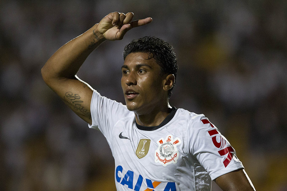 Paulinho deve ser o primeiro reforo do Corinthians para 2022