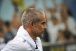 Sylvinho � submetido a procedimento para corre��o da arritmia card�aca; veja como foi