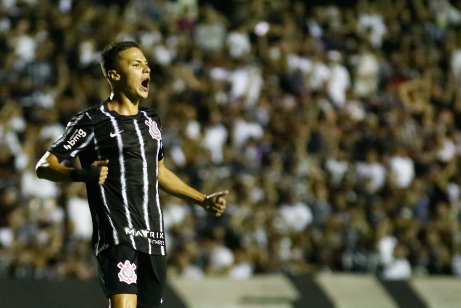 Matheus Araújo marcou o último gol do Corinthians no torneio