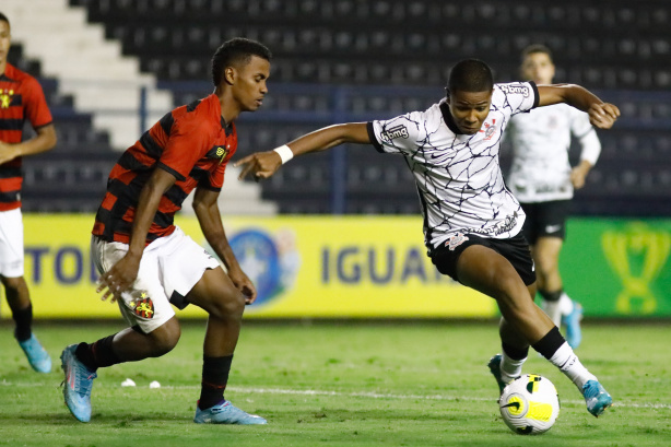 Corinthians e Sport empataram pela ida das oitavas de final da Copa do Brasil Sub-17