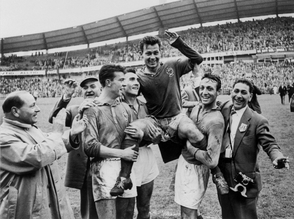 dolo francs, Just Fontaine enfrentou o Corinthians em 1959