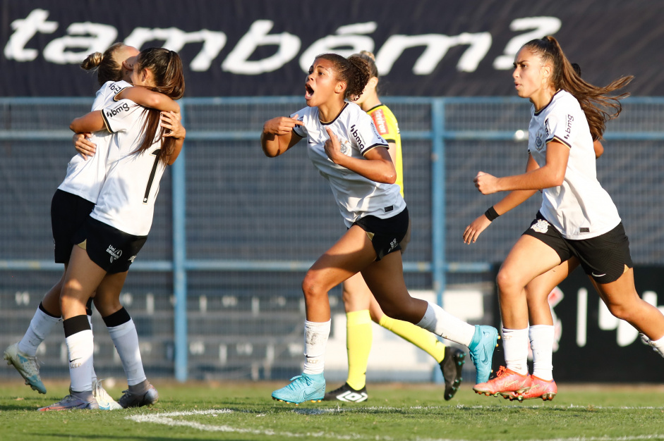 Corinthians estreia n Brasileiro Feminino Sub-20 diante do Internacional