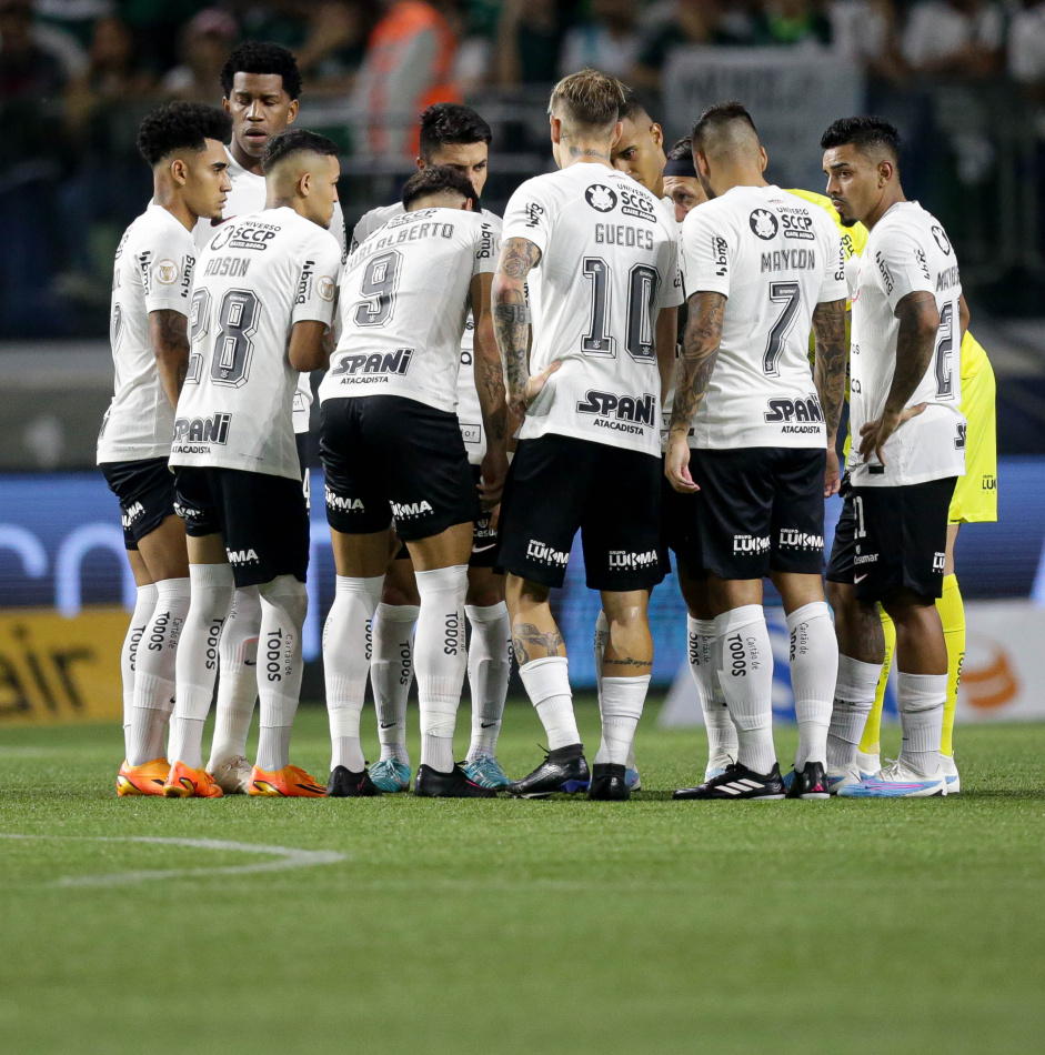 Trs jogadores do Corinthians estrearam em jogos contra o Palmeiras neste sbado