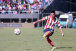 Reforo do Corinthians  titular em vitria do Paraguai; zagueiro afastado faz gol