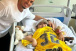 Goleiro do Corinthians visita jovem torcedor com cncer e proporciona tarde especial em hospital
