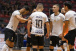 Corinthians perde no tempo normal, n�o vence na prorroga��o e � eliminado pelo Minas na LNF