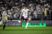 Volante do Corinthians fala sobre fun��o exercida com Mano e foca em recuperar alto n�vel