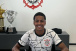 Lateral nascido em 2008 assina primeiro contrato profissional com o Corinthians; saiba detalhes