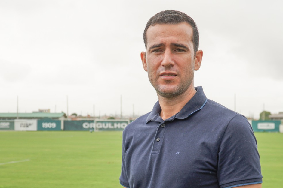 Thiago Gasparino  analista de mercado do Corinthians desde janeiro