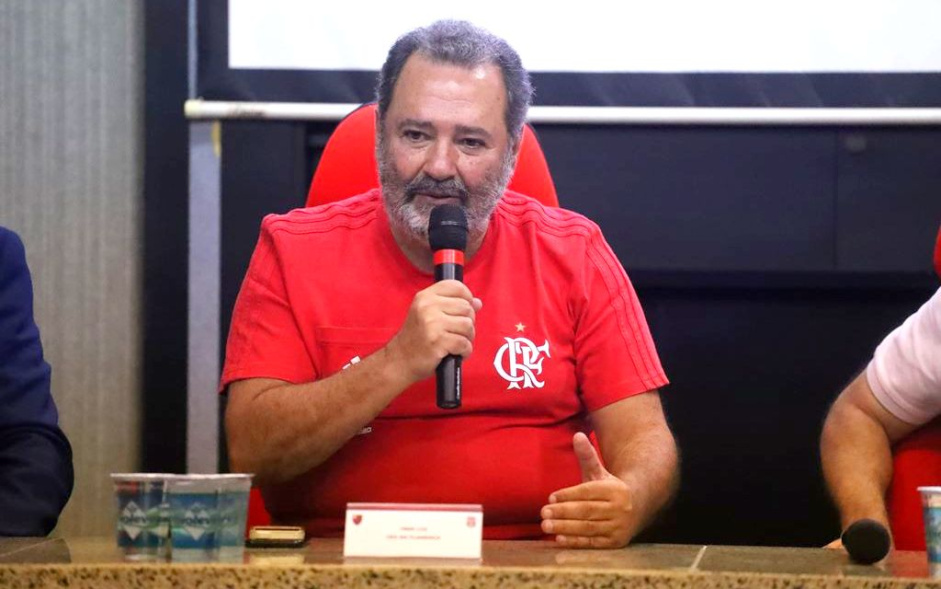 Fred Luz  um dos nomes na mesa do Corinthians para o cargo de CEO