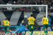 Donelli defende primeiro p�nalti no profissional e ganha moral no gol do Corinthians; veja n�meros