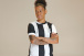 Corinthians apresenta terceiro uniforme da temporada; confira fotos exclusivas do Meu Tim�o