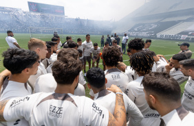 A torcida do Corinthians lotou os setores norte, sul e oeste da Neo Qumica Arena para o treino aberto