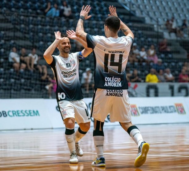 Corinthians venceu a AABB e leva a vantagem para o Wlamir Marques