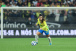 Zagueira do Corinthians comemora vit�ria com a Sele��o e comenta mudan�a no posicionamento