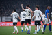 Yuri Alberto fura pared�o azul, Corinthians vence o Barra e avan�a na Copa do Brasil