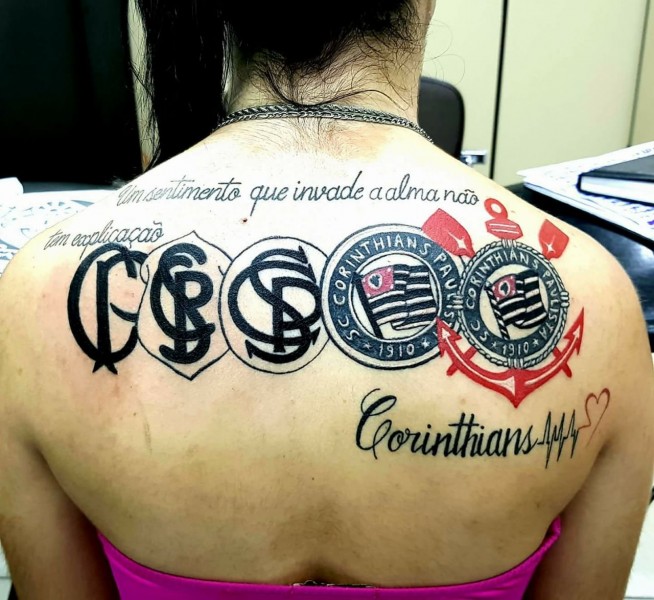Tatuagem do Corinthians do Evellyn