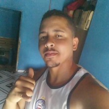 J�