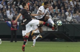 Confira os melhores momentos de Corinthians 2x2 Atlético-PR
