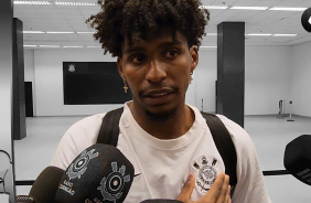 Hugo Souza relata inconsistncia na defesa e avalia trabalho de Ramn Daz no Corinthians