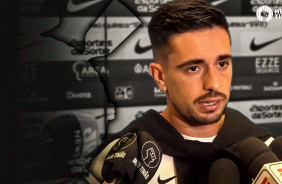 Coronado analisa importncia de voltar a jogar, comenta bastidores com Dorival e seu desempenho