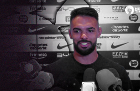 Raniele revela papo de Garro com Andr� sobre expuls�o e avalia bom jogo como lateral do Corinthians
