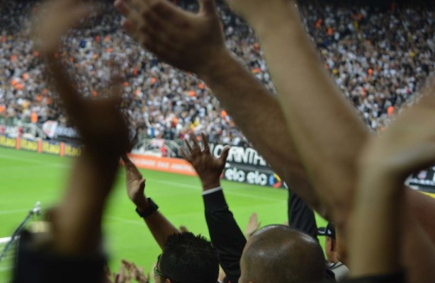 Gols de Corinthians 2x1 Coritiba - Brasileiro 2015
