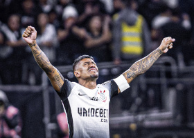 Paulinho em seu �ltimo jogo pelo Corinthians