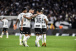 Dupla do Corinthians tem feitos inditos em empate movimentado contra o Grmio pelo Brasileiro